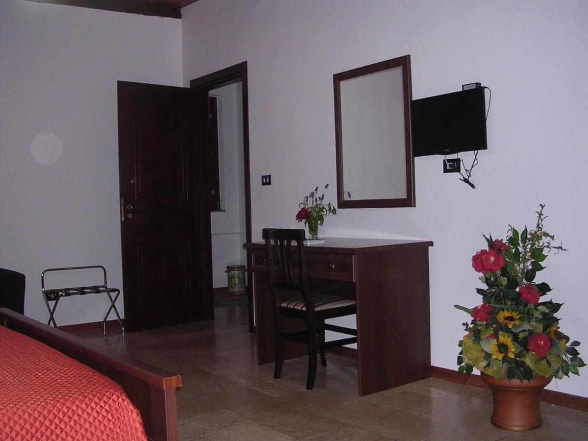Il Mirto E La Rosa Bed & Breakfast Agrigento Oda fotoğraf