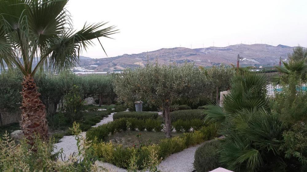 Il Mirto E La Rosa Bed & Breakfast Agrigento Dış mekan fotoğraf