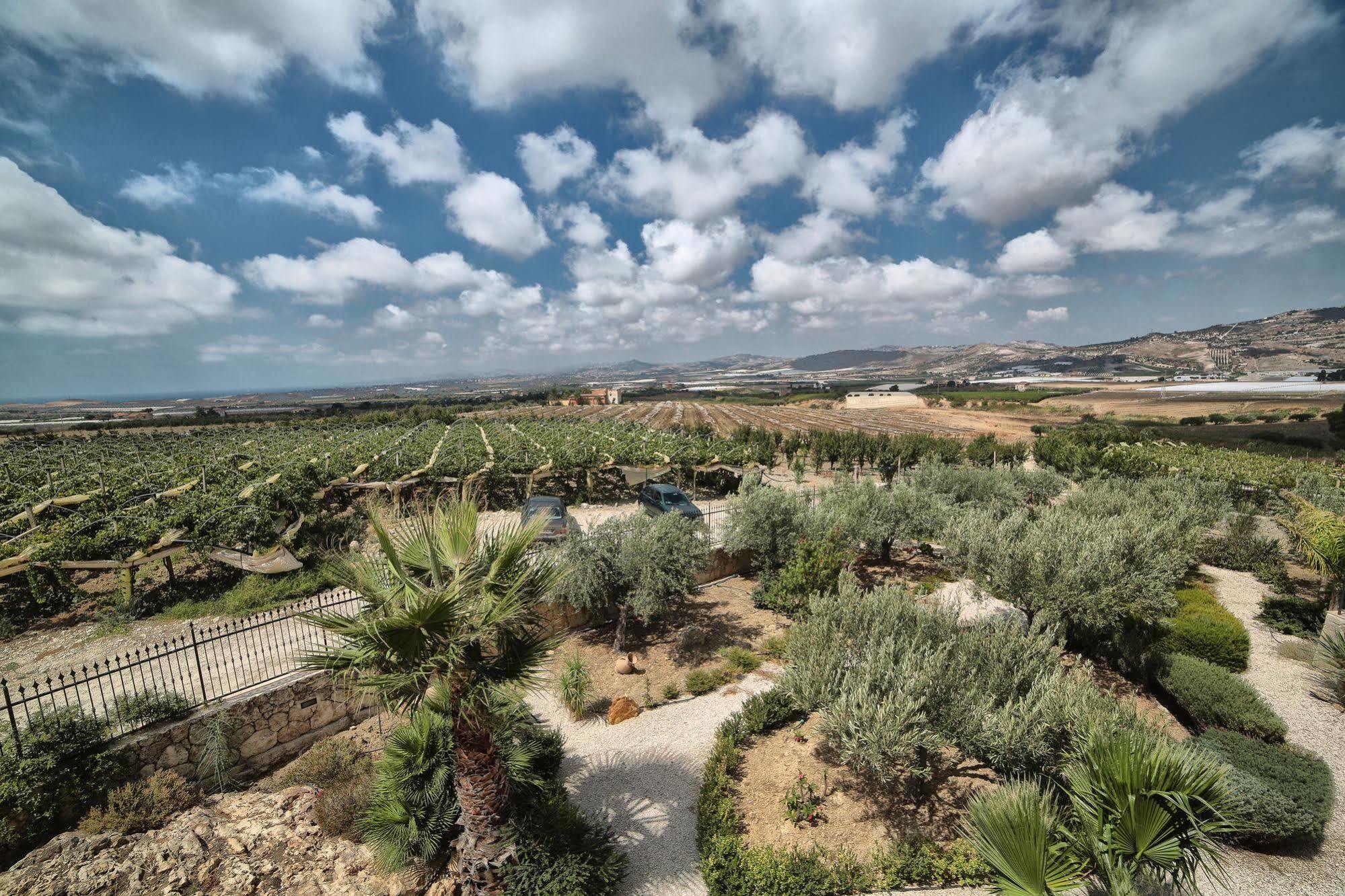 Il Mirto E La Rosa Bed & Breakfast Agrigento Dış mekan fotoğraf