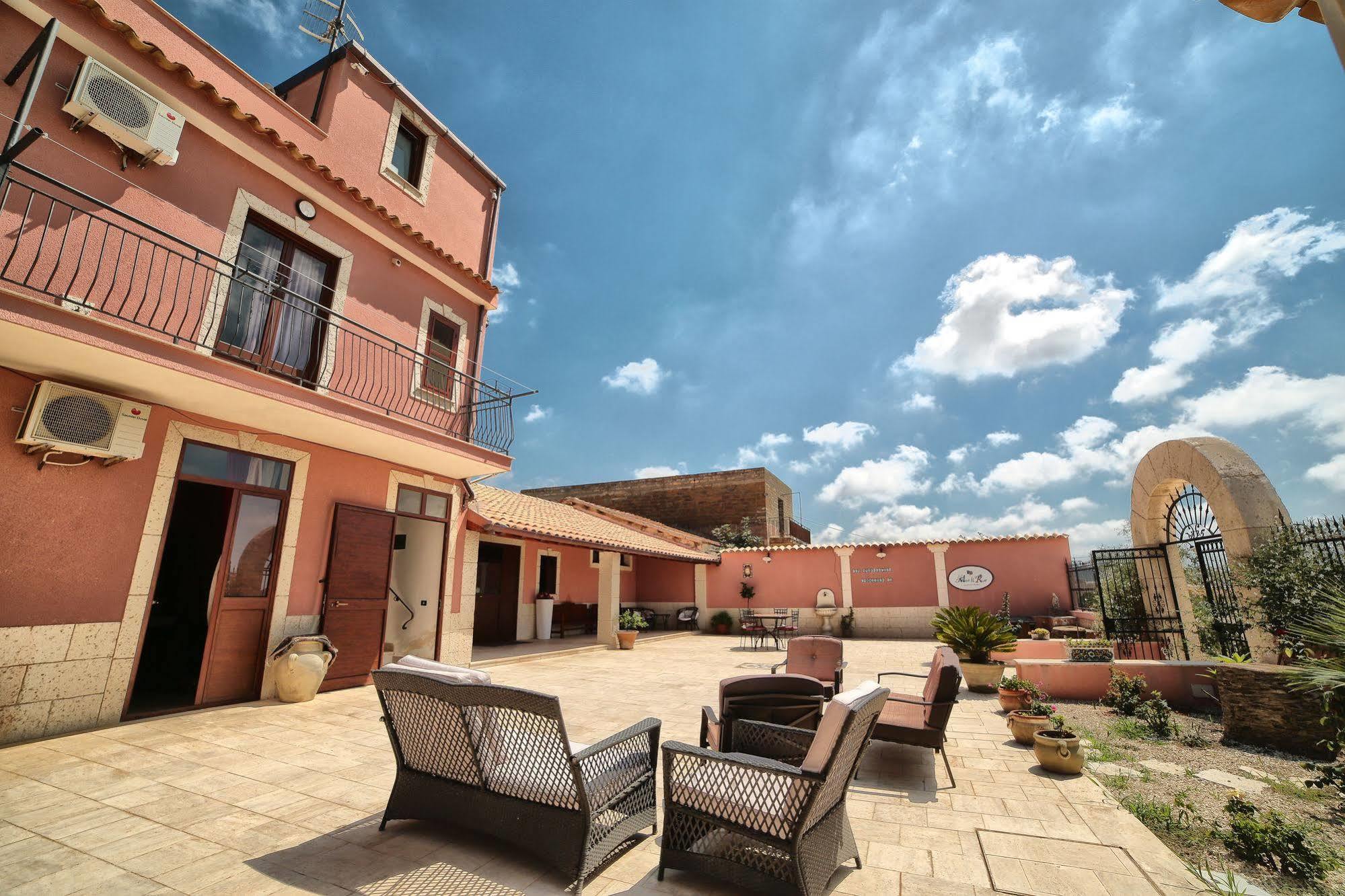 Il Mirto E La Rosa Bed & Breakfast Agrigento Dış mekan fotoğraf