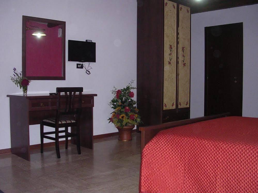 Il Mirto E La Rosa Bed & Breakfast Agrigento Dış mekan fotoğraf